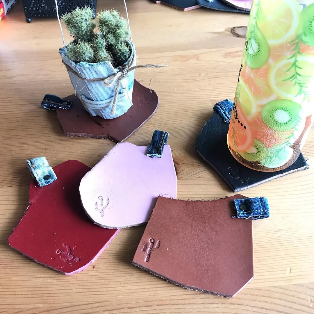 ハギレレザーコースター